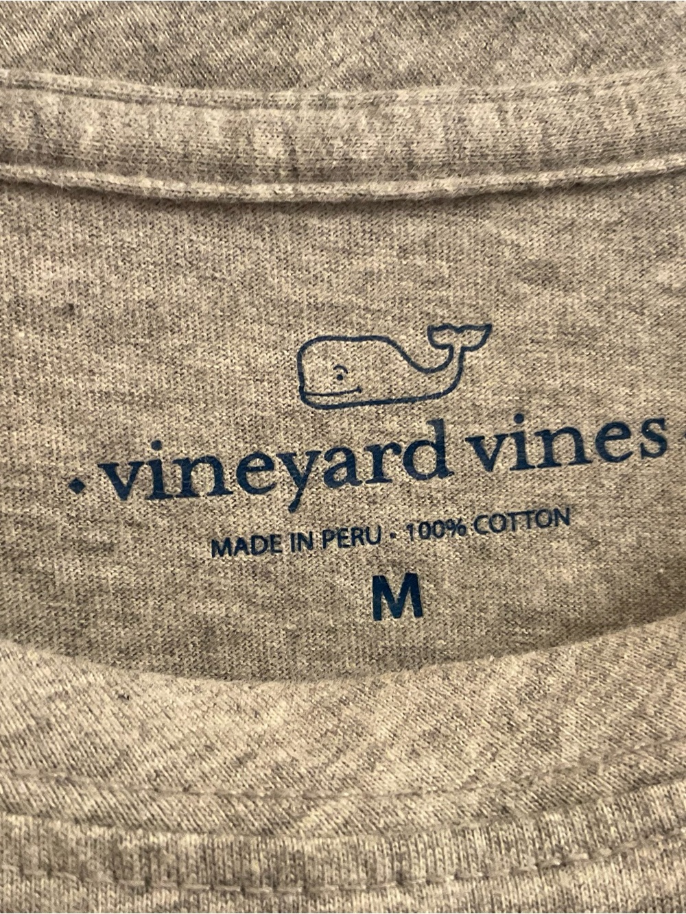 Vineyard Vines Gray Pocket T-Shirt - Size Medium - Picture 5 of 8
